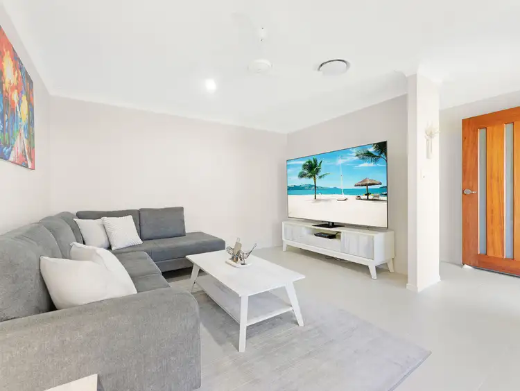 Third view of Homely house listing, 4 Seagull Circuit, Point Vernon QLD 4655