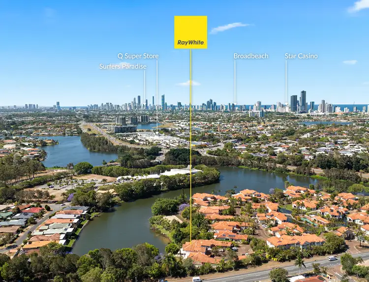 2/24 Ron Penhaligon Way, Robina QLD 4226