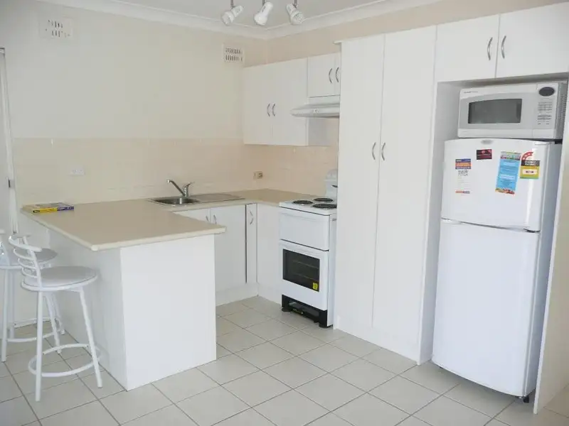 Main view of Homely unit listing, 8/236 Wakaden Street, Griffith NSW 2680