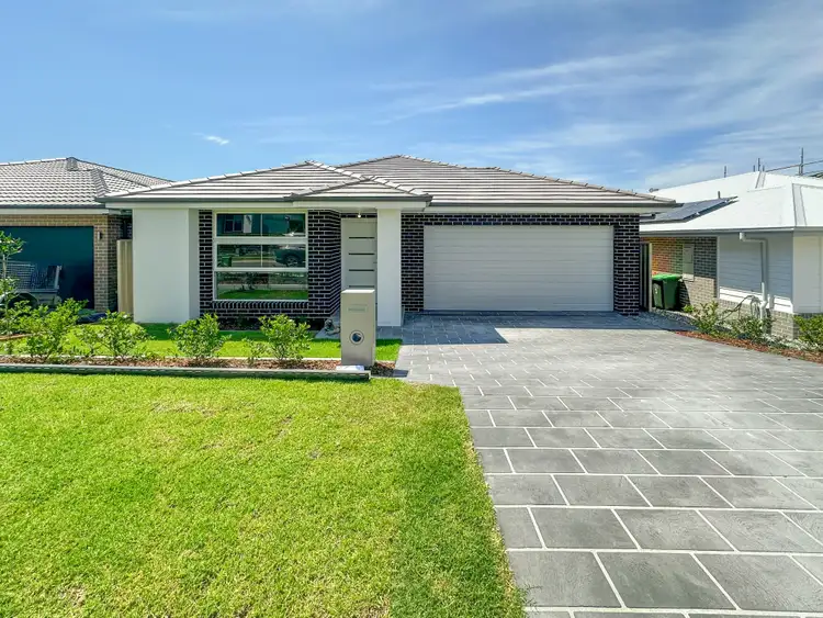 5 Scarlett Street, Hamlyn Terrace NSW 2259