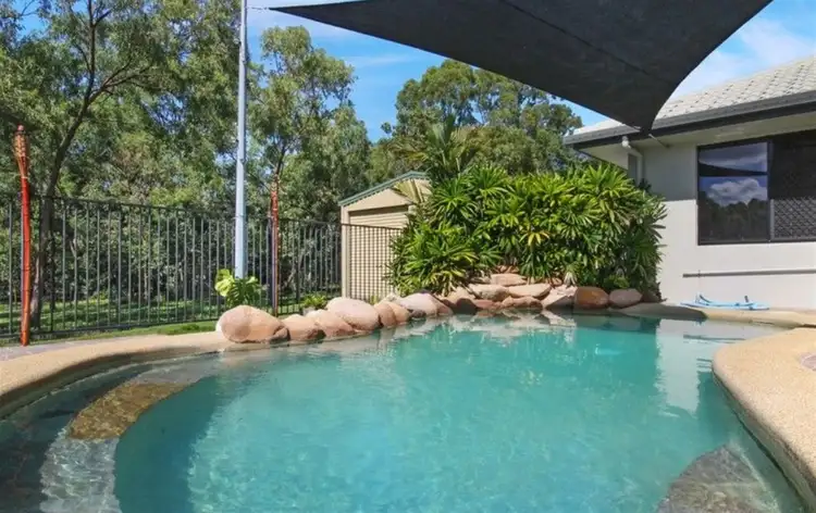 21 Minstrel Court, Bushland Beach QLD 4818