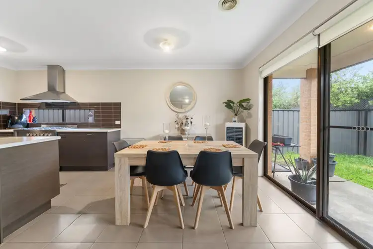 Fifth view of Homely house listing, 7 Wilkiea Crescent, Cranbourne North VIC 3977