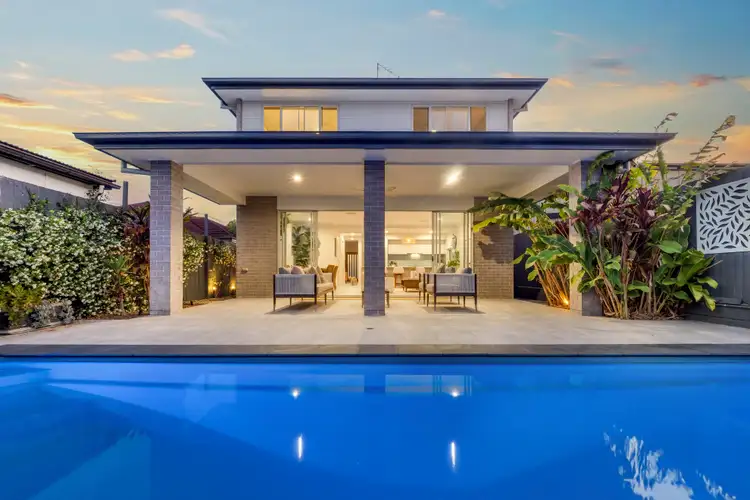 29 Quandeine Street, Stafford QLD 4053