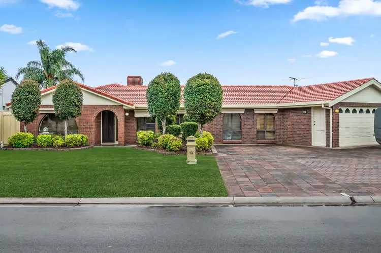 10 Mariners Crescent, West Lakes SA 5021