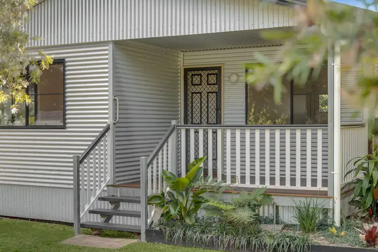 4 Brodie Street, Nobby QLD 4360