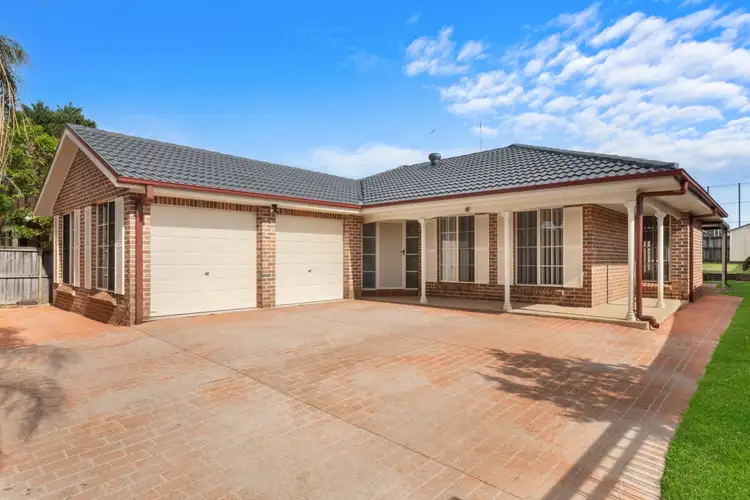 8 Rooke Ct, Kellyville NSW 2155