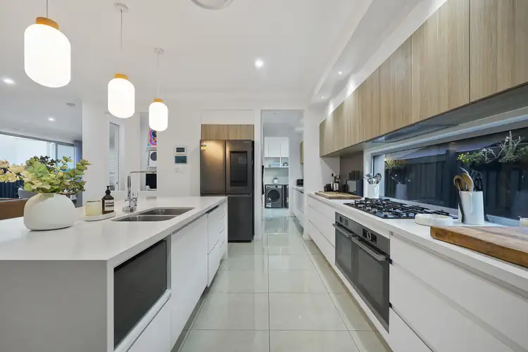 Fourth view of Homely house listing, 156 Quay Circuit, Newport QLD 4020