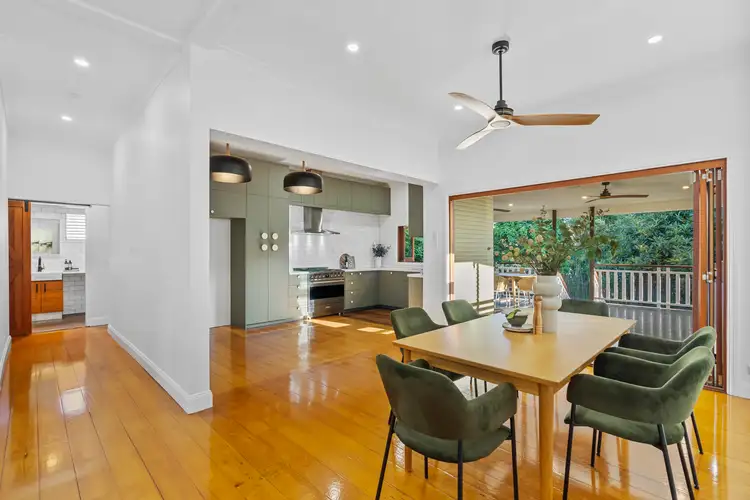 75 Waterton Street, Annerley QLD 4103