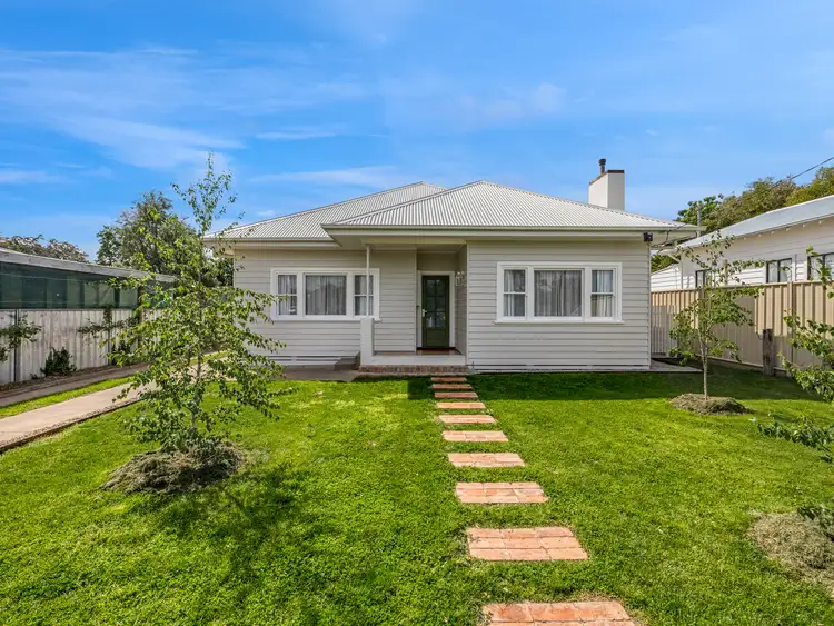 28 Deas Street, Benalla VIC 3672