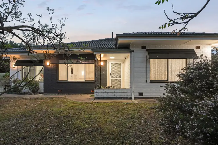 1 Deepdene Avenue, Bellevue Heights SA 5050