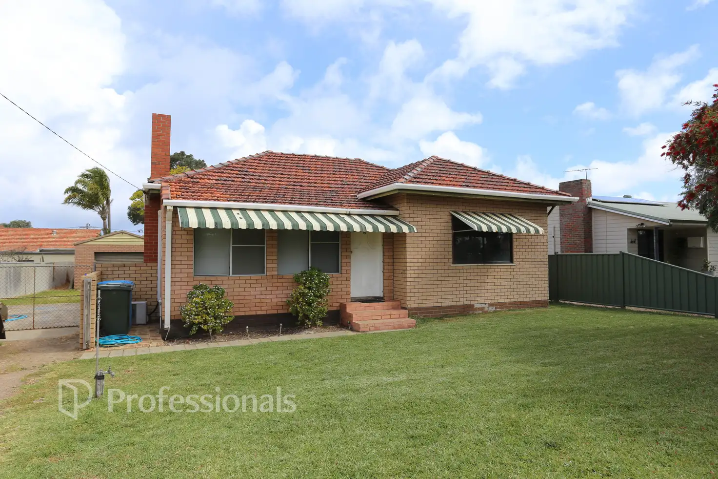 Main view of Homely house listing, 8 Dixon Street, Nulsen WA 6450