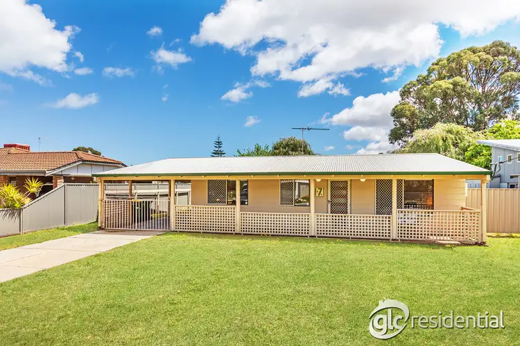 17 Strelley Road, Golden Bay WA 6174