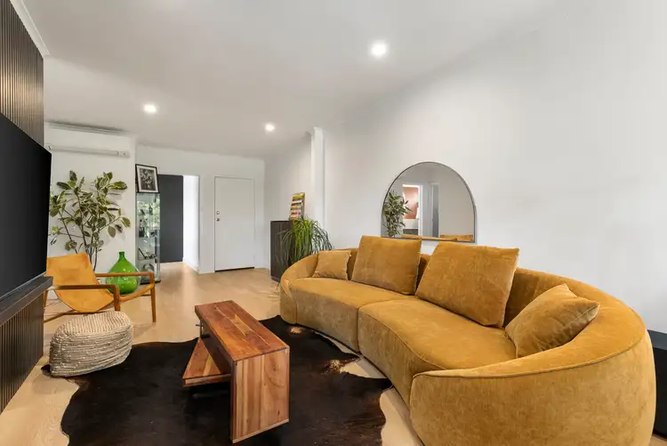 Third view of Homely apartment listing, 7/5 Crewe Road, Hughesdale VIC 3166