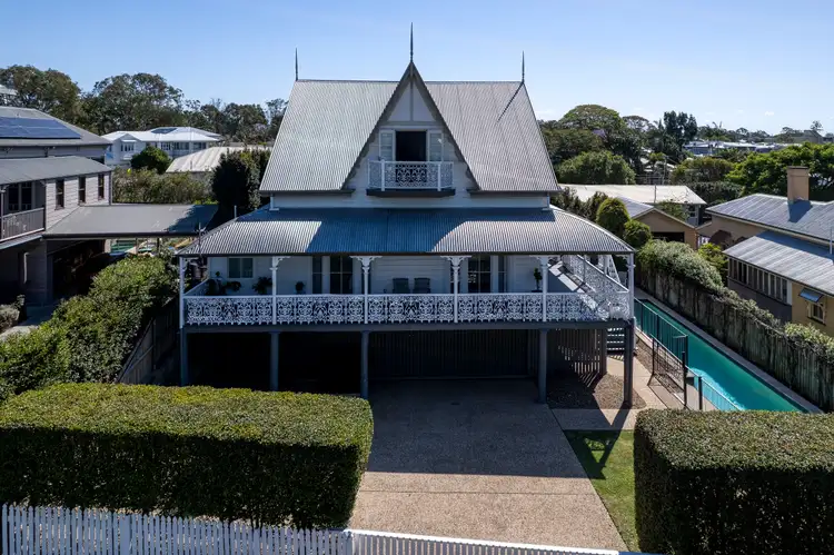 30 Brighton Terrace, Sandgate QLD 4017