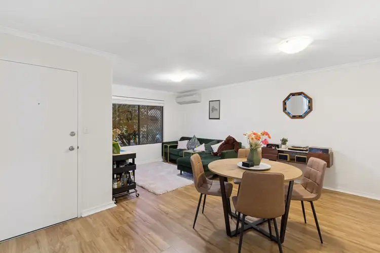 7/2-4 Carrington Street, Palmyra WA 6157