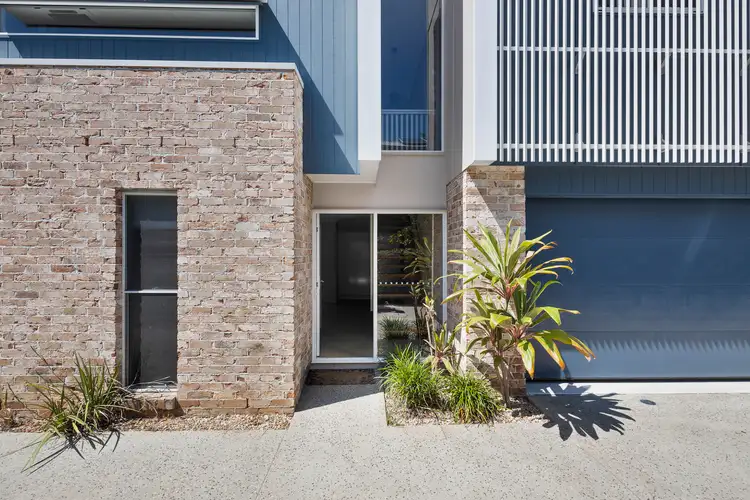 Second view of Homely townhouse listing, 2/67 Fernlea Avenue, Scarborough QLD 4020