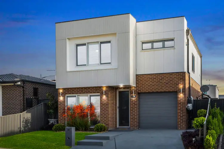 166 Tenth Avenue, Austral NSW 2179