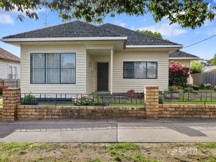 37 Roughead Street, Leongatha VIC 3953