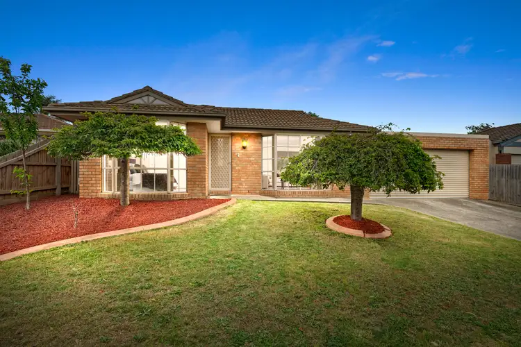 12 Angela Court, South Morang VIC 3752
