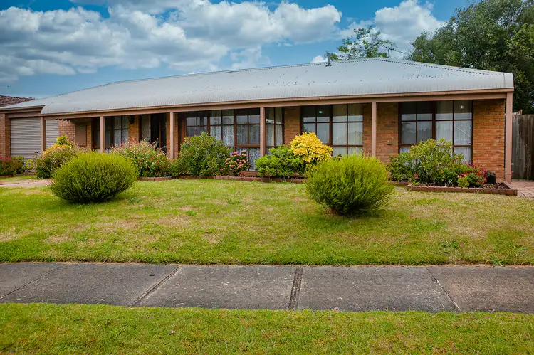 Second view of Homely house listing, 25 Monze Drive, Langwarrin VIC 3910