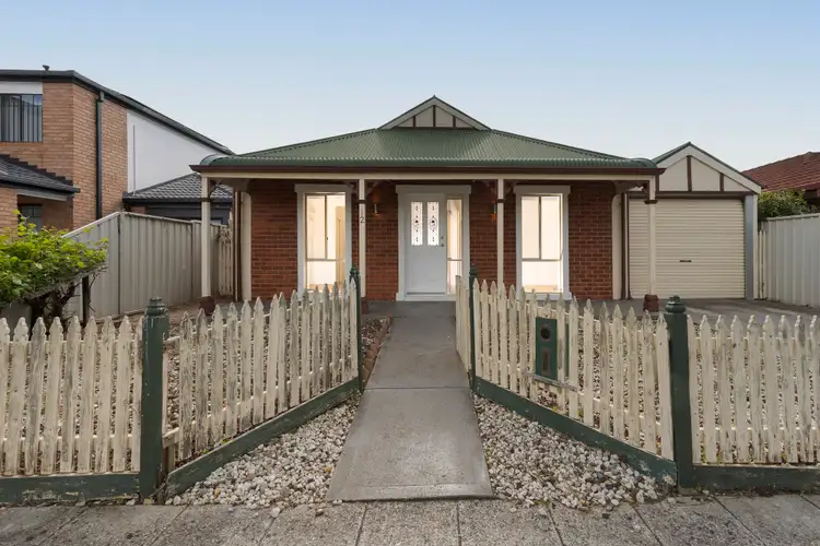 12 Waterford Avenue, Craigieburn VIC 3064