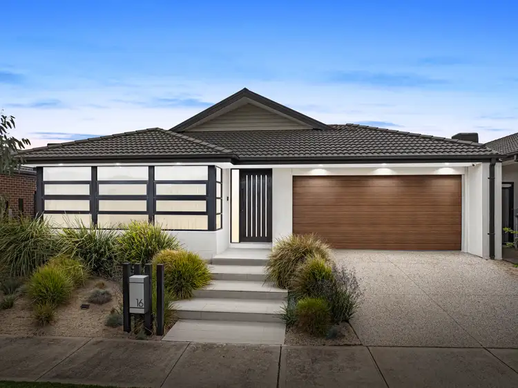 16 Stonemasons Way, Mernda VIC 3754