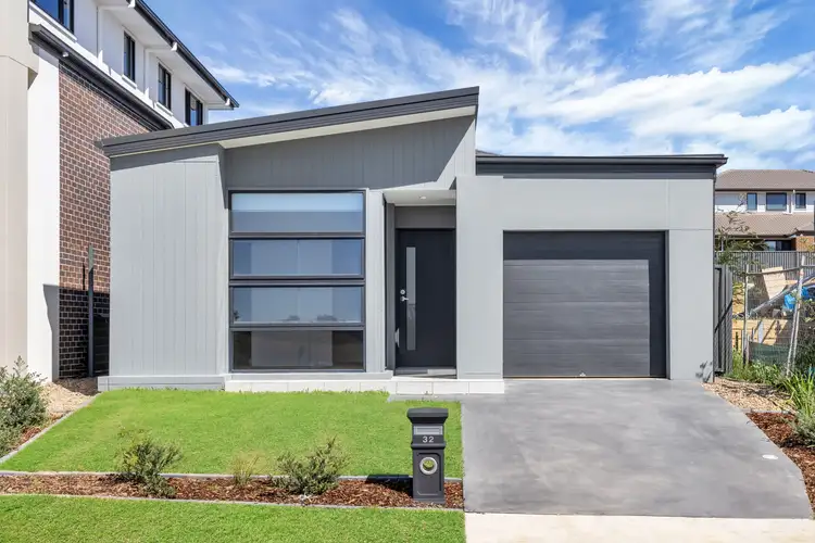 32 Hadleywood St, Box Hill NSW 2765