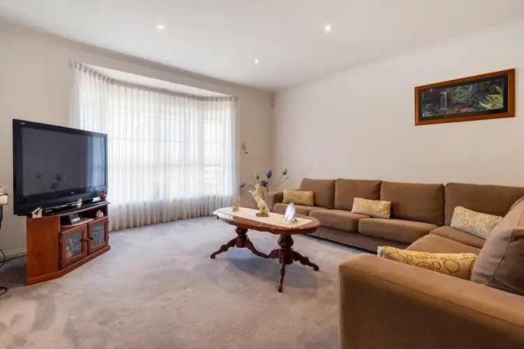 Sixth view of Homely house listing, 4 Aster Close, Meadow Heights VIC 3048