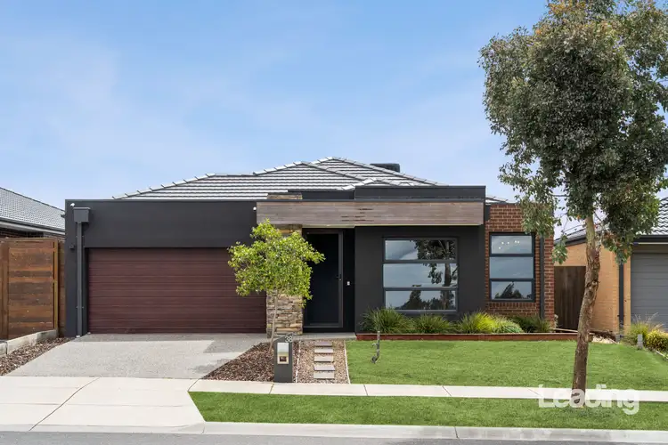 38 Longtan Avenue, Sunbury VIC 3429