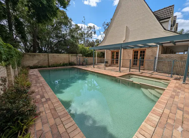 6 Bowater Close, North Wahroonga NSW 2076