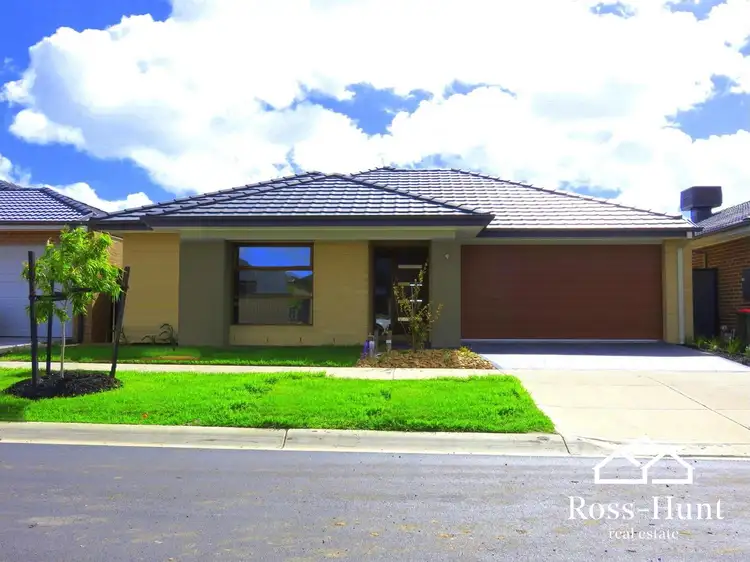 31 Lemon Myrtle Way, Craigieburn VIC 3064