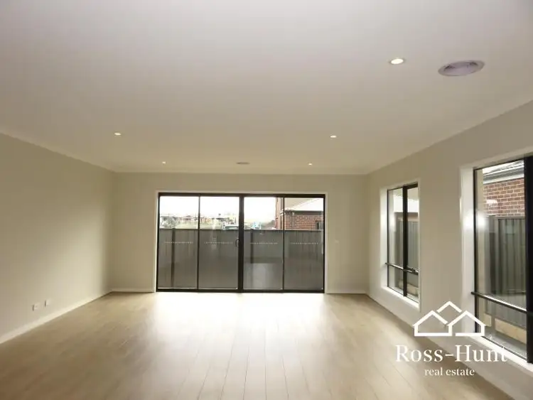 Fourth view of Homely house listing, 31 Lemon Myrtle Way, Craigieburn VIC 3064