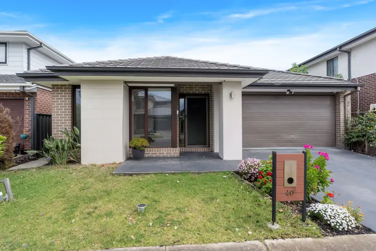 40 Montreal Circuit, Craigieburn VIC 3064