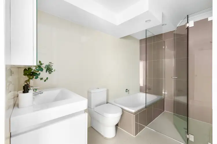 Fifth view of Homely apartment listing, 13/126-130 Spencer Road, Cremorne NSW 2090