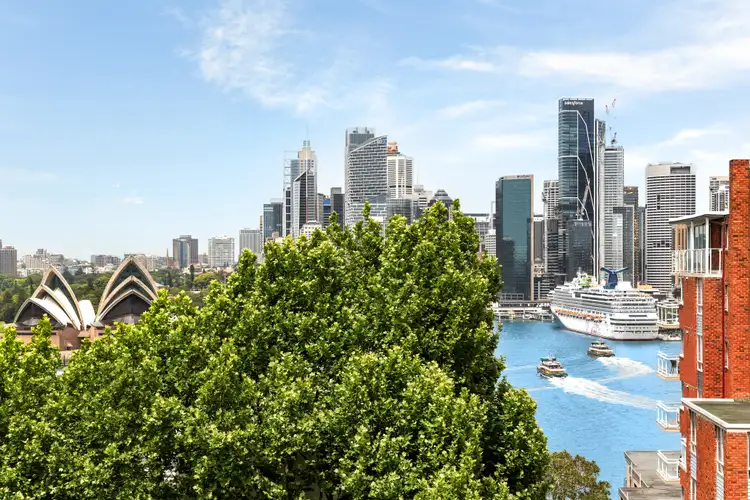65/2 Parkes Street, Kirribilli NSW 2061
