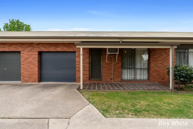2/6 Borneo Place, Ashmont NSW 2650