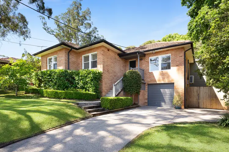 11 Nepean Avenue, Normanhurst NSW 2076