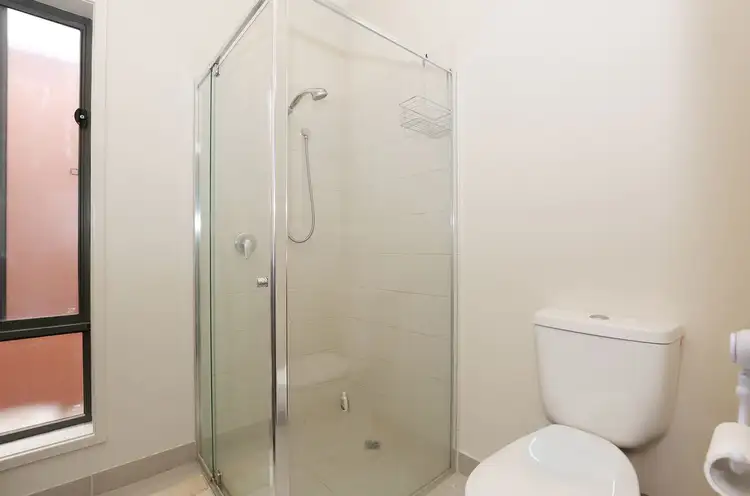 Sixth view of Homely house listing, 5 Yumbarra Parade, Wollert VIC 3750