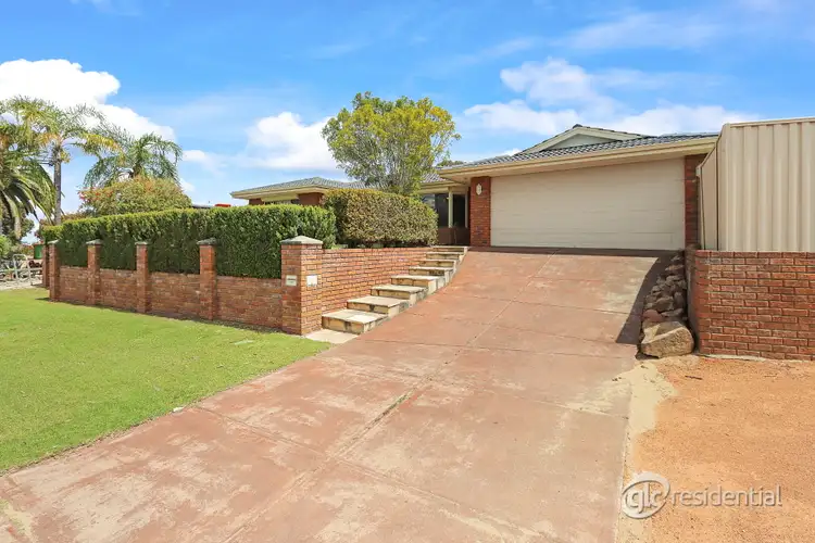 17 Marchant Drive, Bibra Lake WA 6163