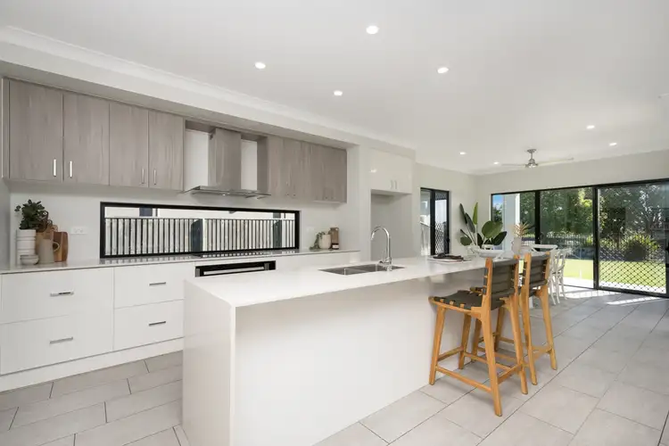 Fifth view of Homely house listing, 27 Mainwaring Way, Oonoonba QLD 4811