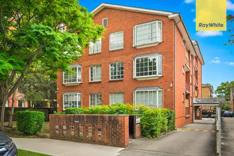 1/23 Caroline Street, Westmead NSW 2145