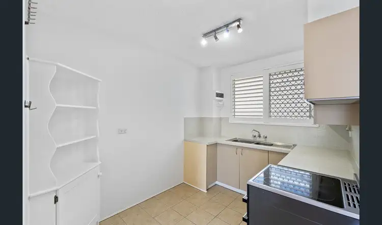 Fourth view of Homely apartment listing, 3/24 Brighton Road, Highgate Hill QLD 4101