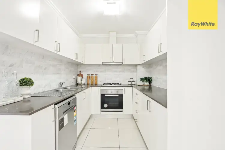 Fourth view of Homely apartment listing, 14/29-31 Cross Street, Guildford NSW 2161