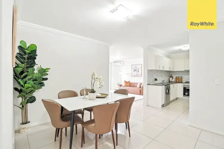 Fifth view of Homely apartment listing, 14/29-31 Cross Street, Guildford NSW 2161