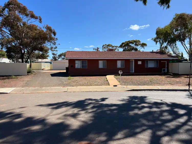 14 Goodenia Crt, Kambalda West WA 6442