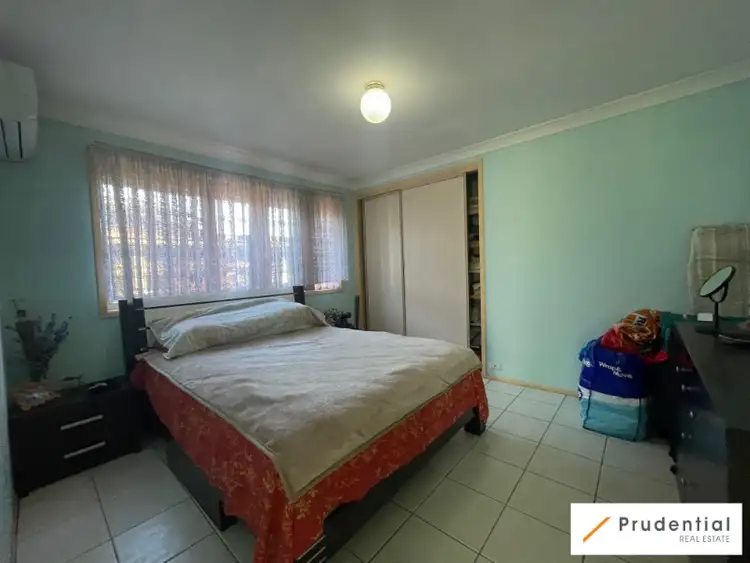 Fifth view of Homely house listing, 25 Hydrangea Place, Macquarie Fields NSW 2564