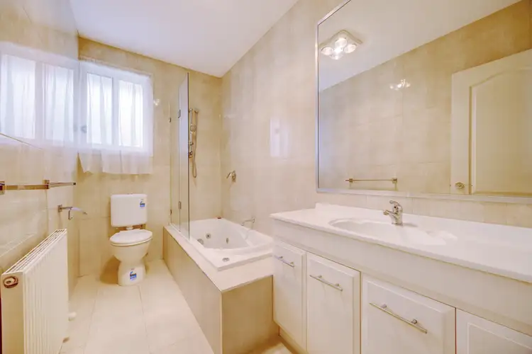 Fifth view of Homely townhouse listing, 2/36 Roberts Street, Glen Waverley VIC 3150