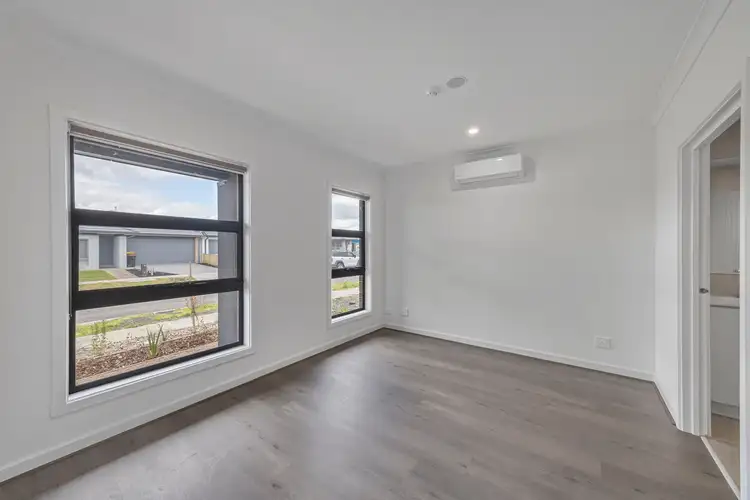 Fifth view of Homely house listing, 42 Willowleaf Street, Beveridge VIC 3753