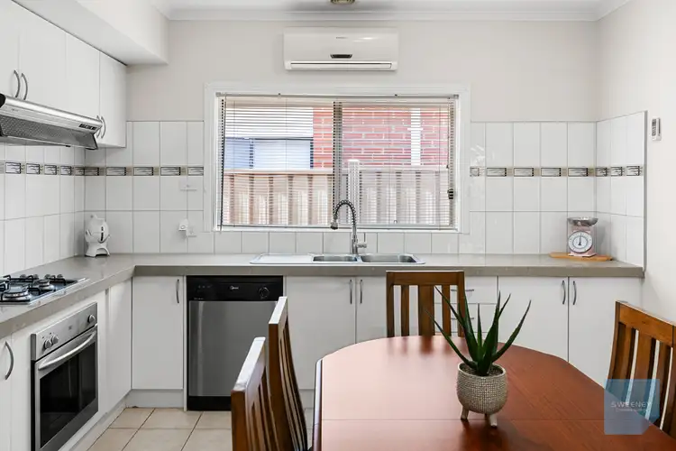 Fifth view of Homely house listing, 17 St Vincent Way, Caroline Springs VIC 3023
