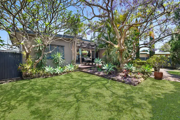 21 Joan Street, Southport QLD 4215
